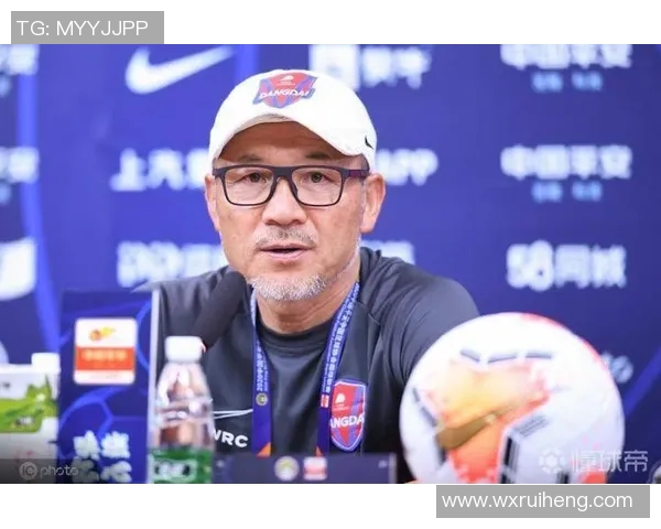 张外龙谈年轻球员快速成长全力以赴追求最终目标的决心与信心 张外龙谈年轻球员快速成长全力以赴追求最终目标的决心与信心