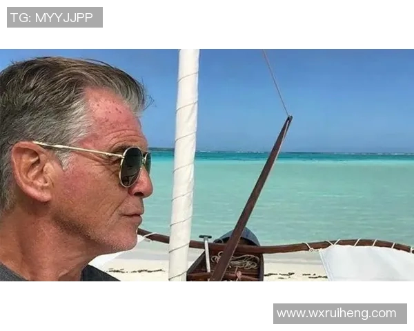 皮尔斯直言社交媒体女性穿着暴露不应责怪男性主动搭讪