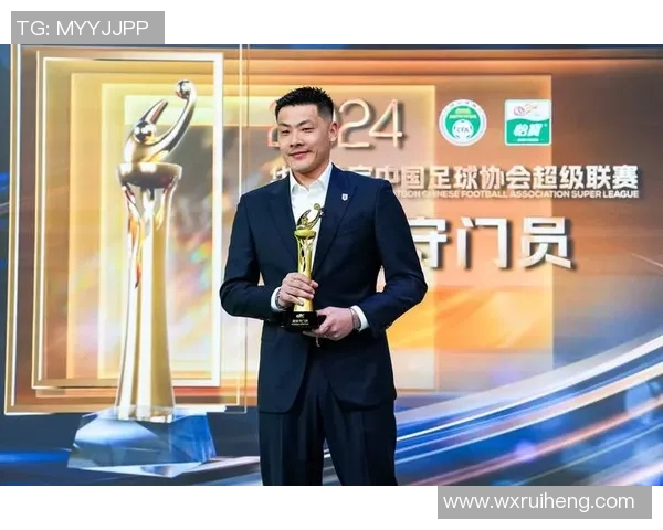 前中超门将王年转型短剧演员月薪3000偶像王大雷成新目标 前中超门将王年转型短剧演员月薪3000偶像王大雷成新目标