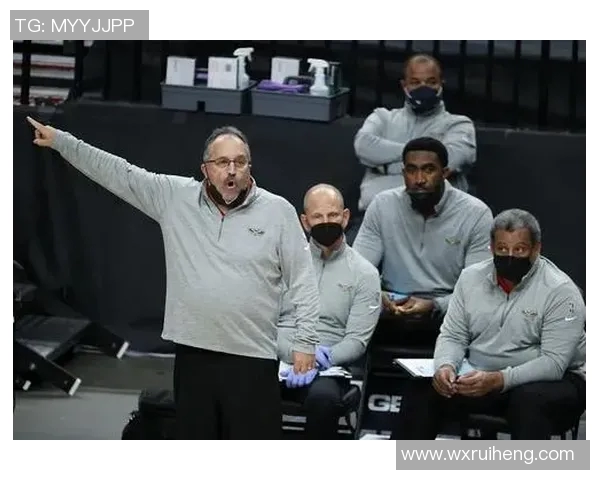 媒体人分析开拓者新教练与球员表现对未来发展的影响 媒体人分析开拓者新教练与球员表现对未来发展的影响