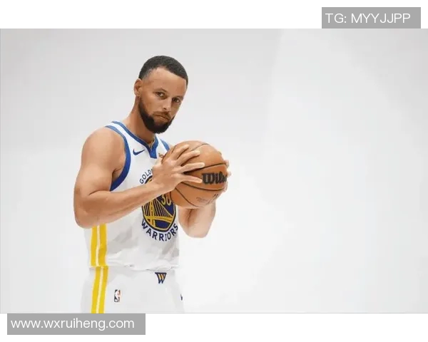 库里罚球表现出色目前13罚12中创下新高上赛季单场纪录为14次 库里罚球表现出色目前13罚12中创下新高上赛季单场纪录为14次