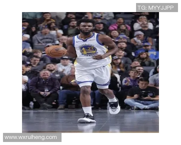 维金斯半场表现出色6中4砍下11分助攻与抢断均有贡献 维金斯半场表现出色6中4砍下11分助攻与抢断均有贡献