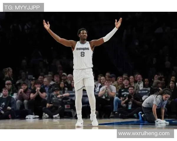 里德谈戈贝尔第四节缺阵称他会为替补队友的表现感到欣慰