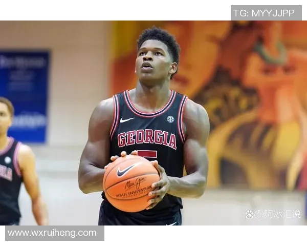 双铁后卫表现低迷马克西与麦凯恩投篮命中率惨淡引发热议