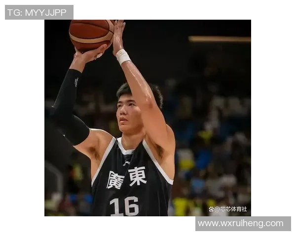 热身赛精彩纷呈张文逸砍下26分助力广东全运男篮战胜西班牙赫罗纳队