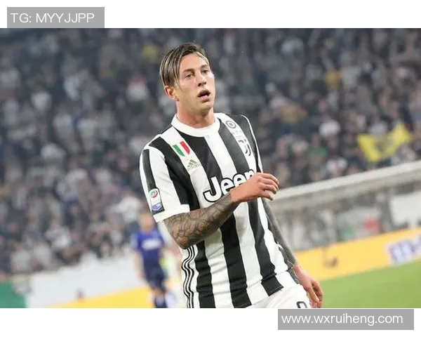 费迪南德称赞拉门斯稳定表现提升全队信心助力战胜桑德兰