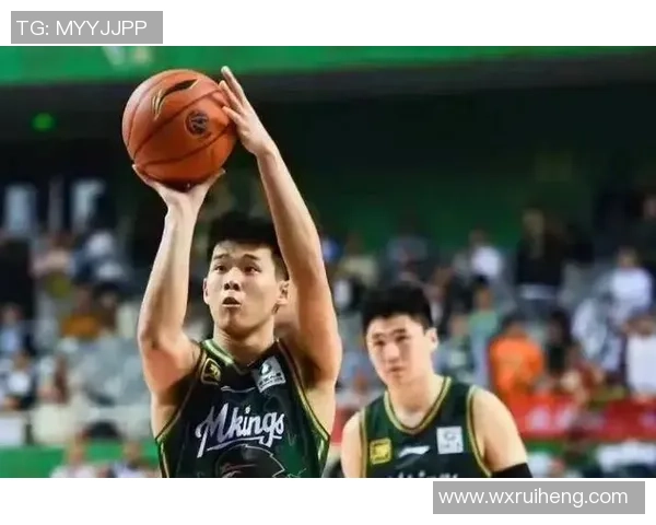 媒体人点评林葳表现不佳进攻乏力防守失误频繁引发争议