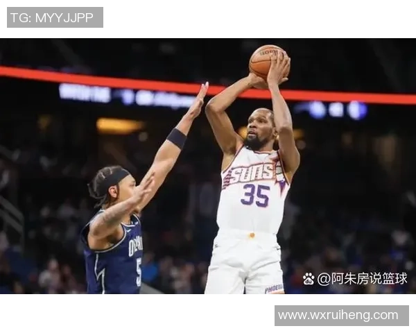 小南斯赞亨特表现如莱昂纳德全场9中7砍17分7篮板展现得分能力