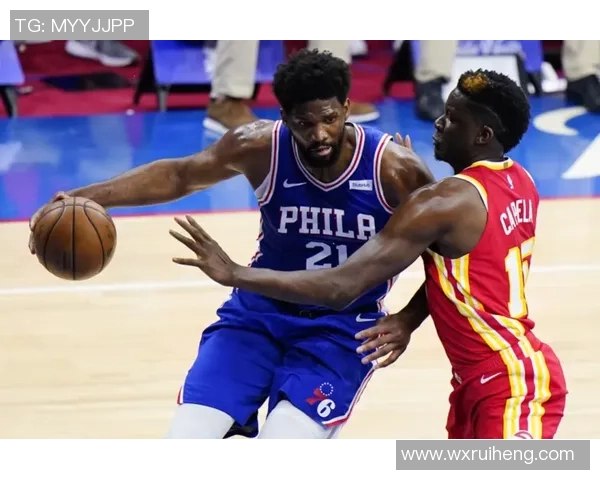 76人客场对阵老鹰恩比德状态回暖有望出战争夺胜利
