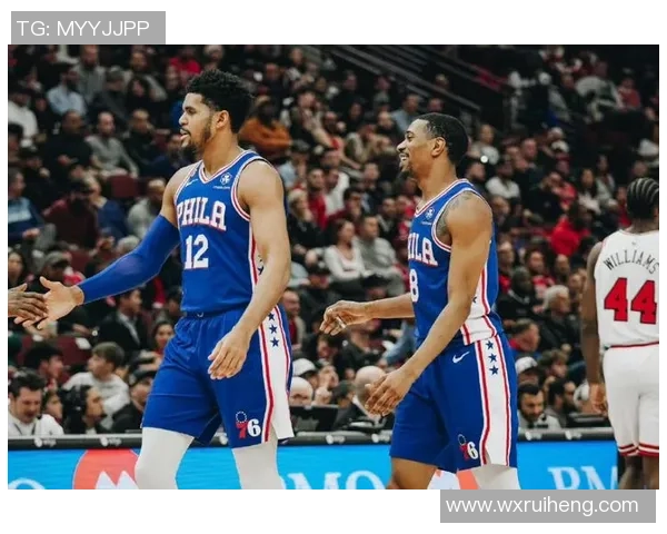 76人客场对阵老鹰恩比德状态回暖有望出战争夺胜利