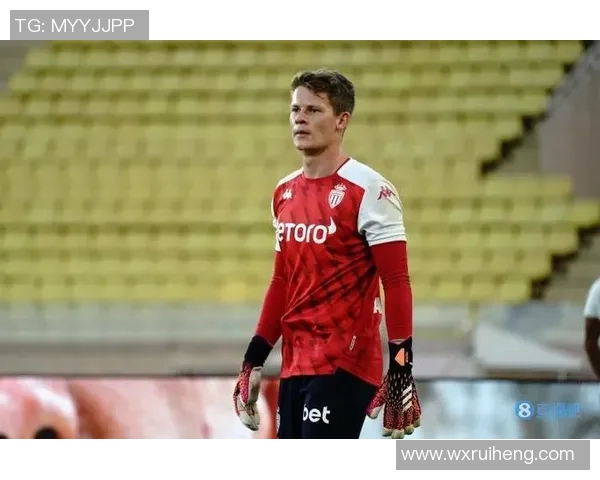 努贝尔拒绝外租选择永久转会诺伊尔续约将影响未来去向