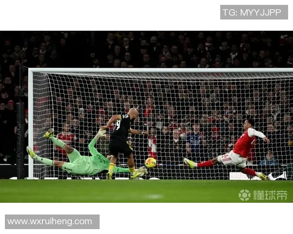 姆伯莫分享德里赫特进球前的鼓励时刻强调足球的不可预测性